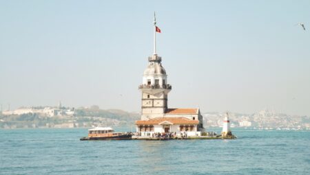 Işık Kulesi ile Etkileyici Bir Etkinlik Nasıl Yapılır?